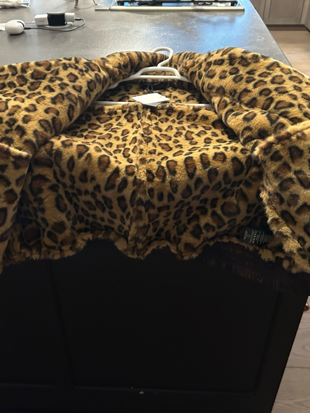 Blank NYC Leopard Print Faux Fur Jacket - Brown & Black - Picture 2 of 6